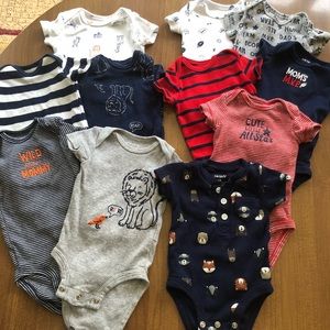 Carter’s 11-pc bodysuit bundle